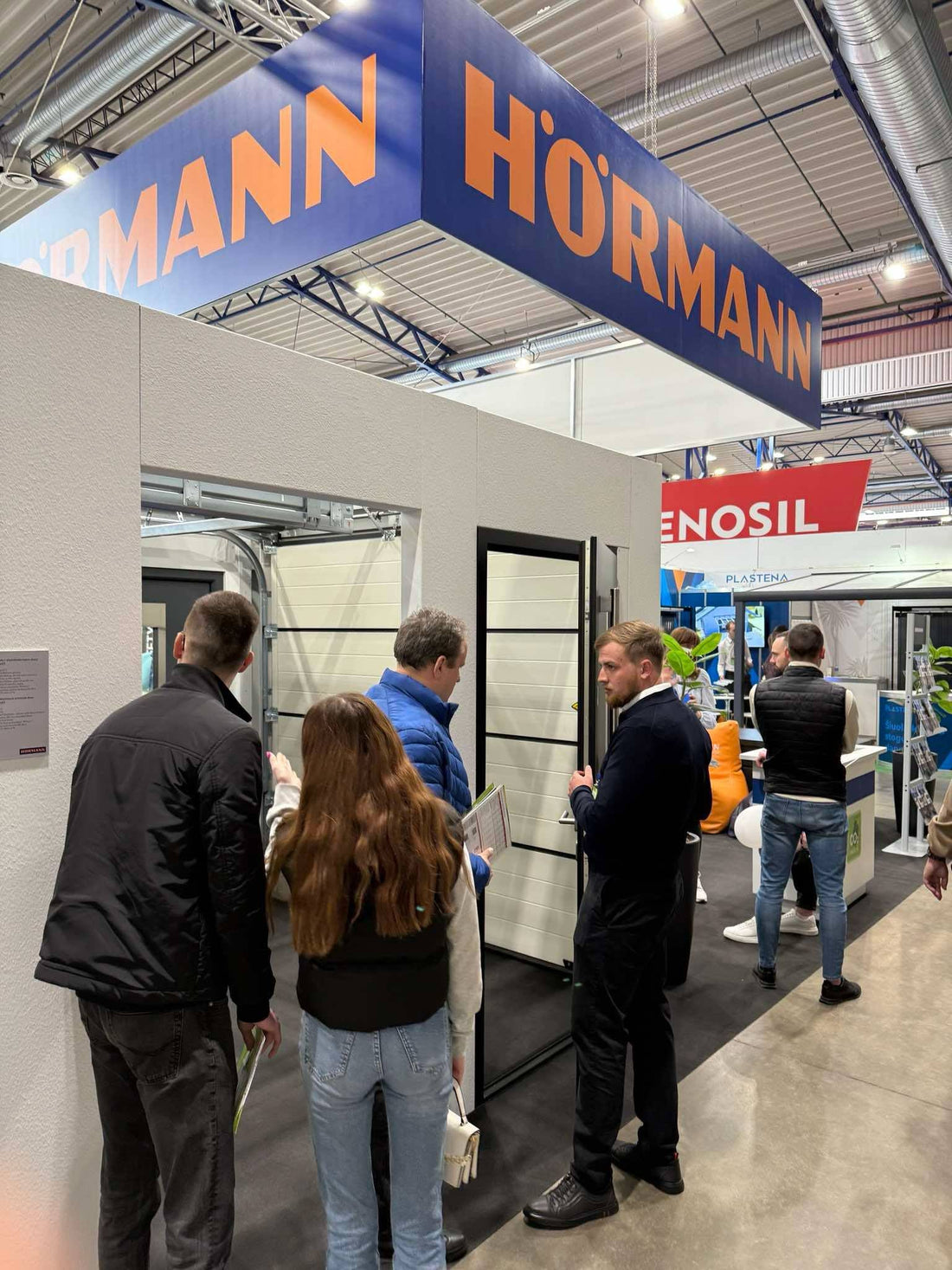 Modernūs garažo vartai ir automatiniai sprendimai jūsų namams